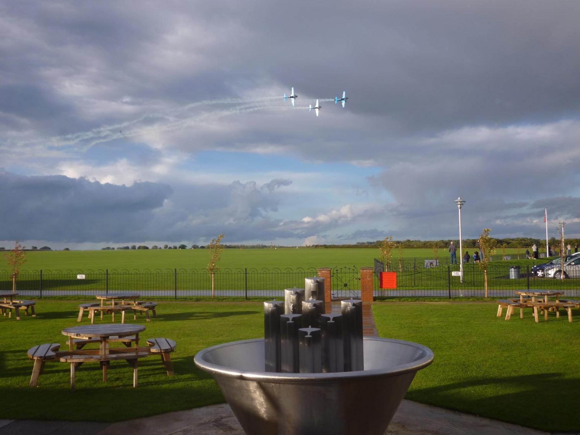The Aviator Hotel Sywell Exterior foto